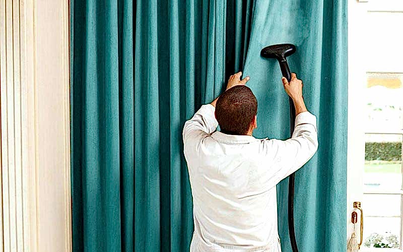 Curtain washing